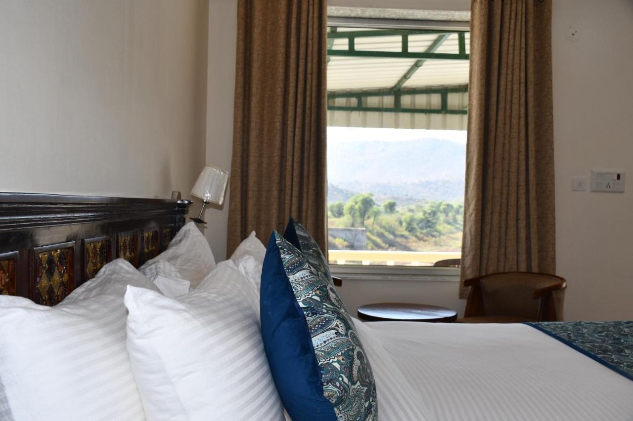Prime Neelkanth Forest Retreat Resort Tehla Kültér fotó