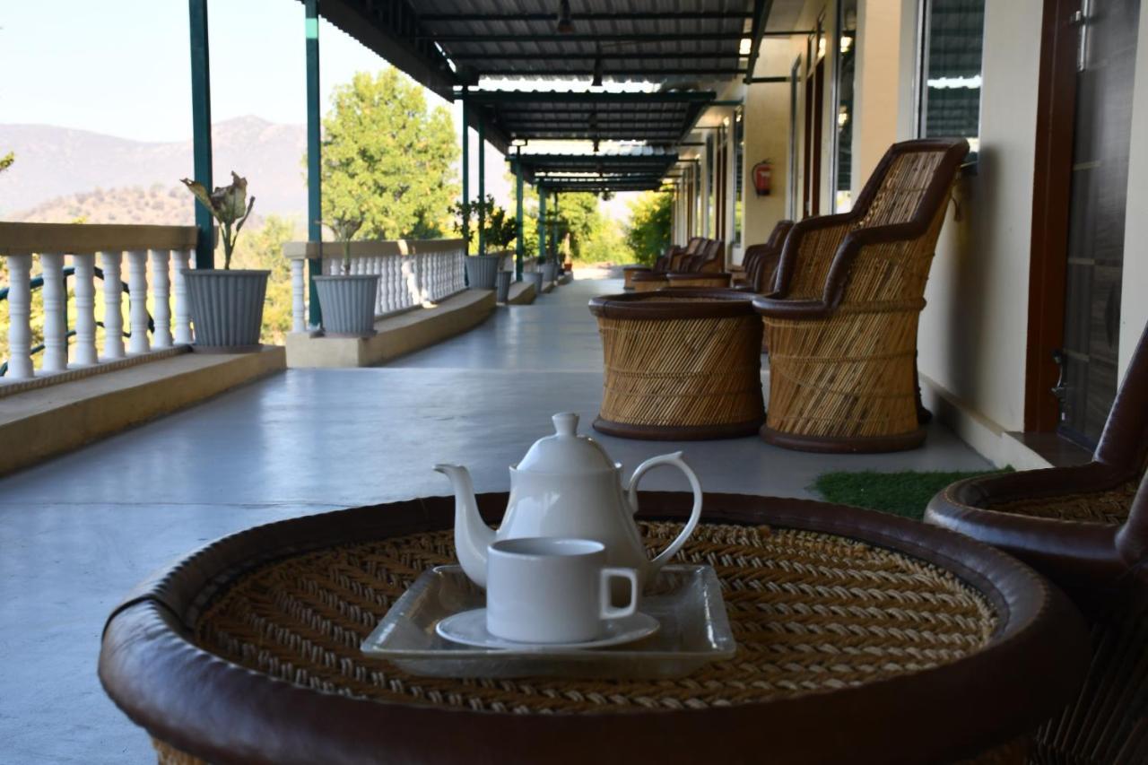 Prime Neelkanth Forest Retreat Resort Tehla Kültér fotó